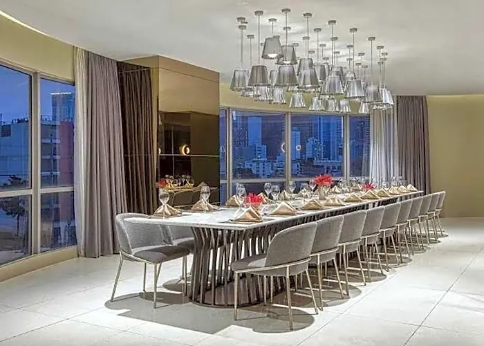 Novotel Residences Acqua Near Rockwell Makati 4*