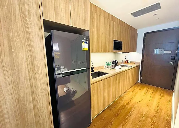 Hotel Novotel Residences Acqua Near Rockwell Makati